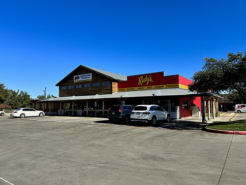 Rudy's Country Store and Bar-B-Q: A Leon Springs Institution Minutes from The Dominion